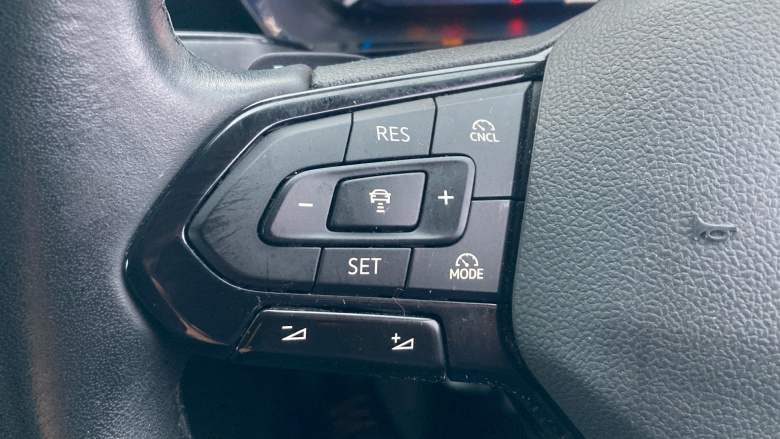 Ford Transit Connect 240 L2 Diesel 2.0 EcoBlue 122ps Limited Van Auto